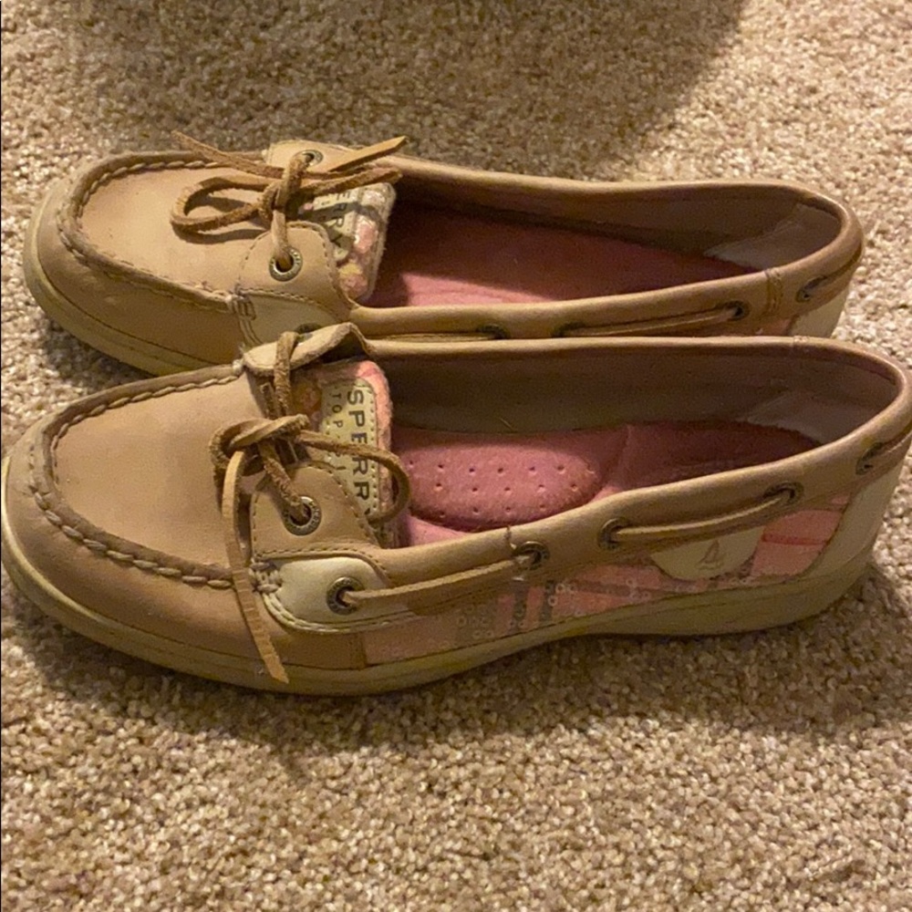 Sperry boat shoes